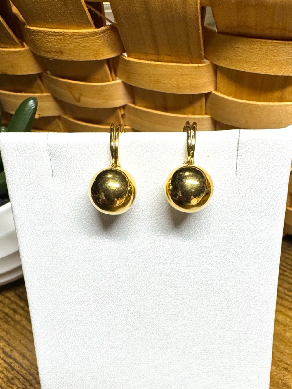 Monet Gold Tone Ball Drop Clip-On Earrings Vintage Signed - Picture 2 of 6